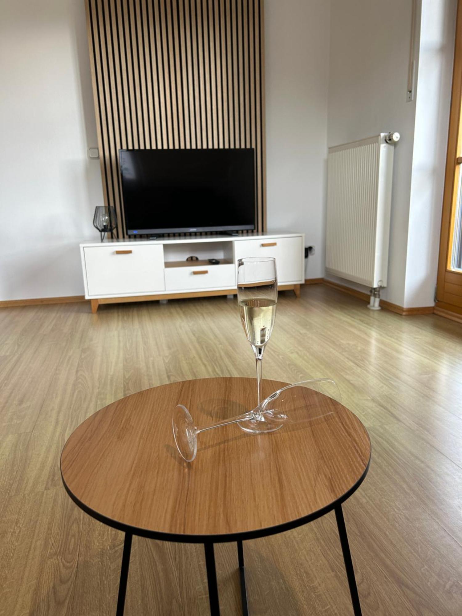 Gehobene Ferienwohnung Madera Campesina Hunderdorf Екстериор снимка
